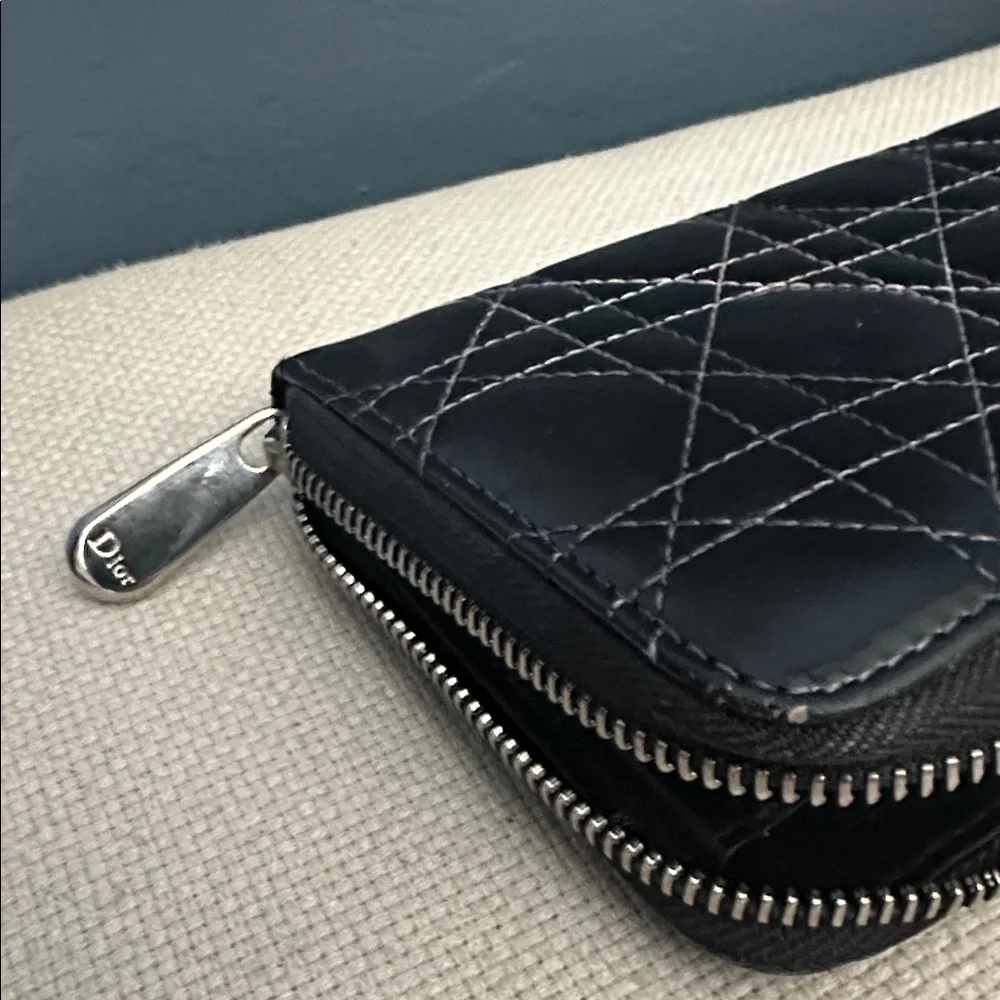 Christian Dior Lady Dior patent leather Cannage zip around wallet